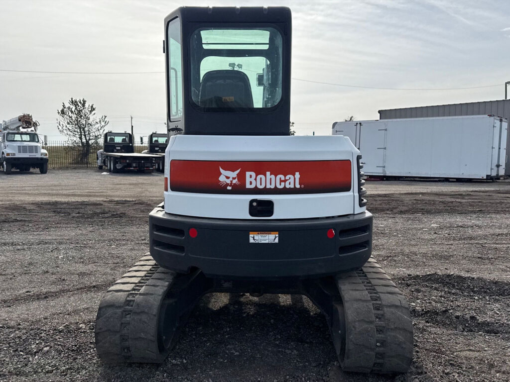 2015	Bobcat	E50